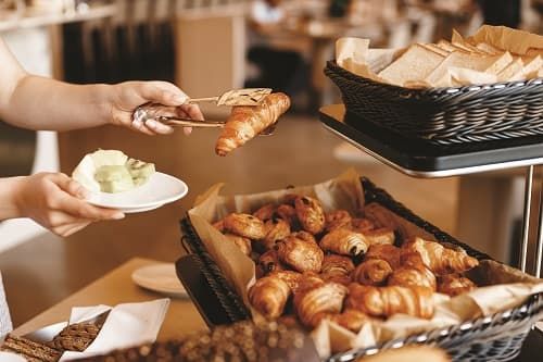 60% гостей отеля «СтандАрт» приобретали завтраки за дополнительную плату